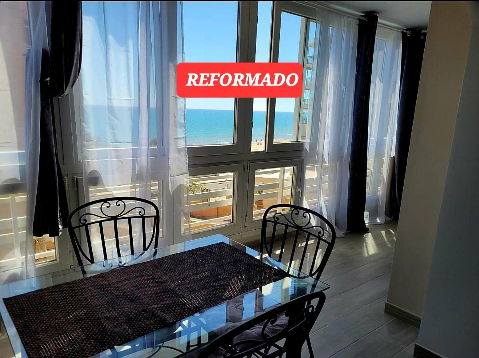 Playa El Campello & Parking Wifi Apartment Luaran gambar
