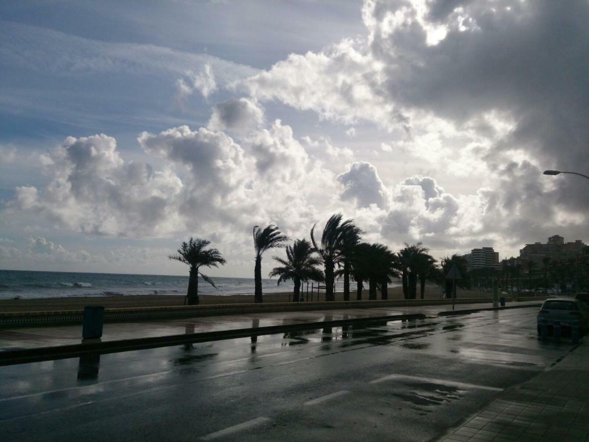 Playa El Campello & Parking Wifi Apartment Luaran gambar